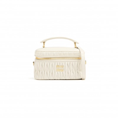 MIU MIU MATELASSÉ TOP-HANDLE BAG 5BH226 (19*11.5*8cm)